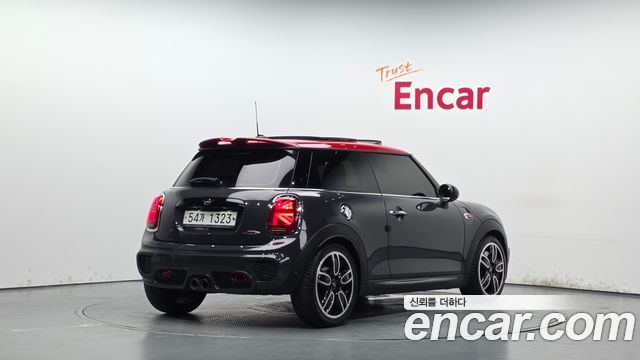Mini Cooper JCW 3rd Generation — пробег 57 656 км — фото 2 из 5