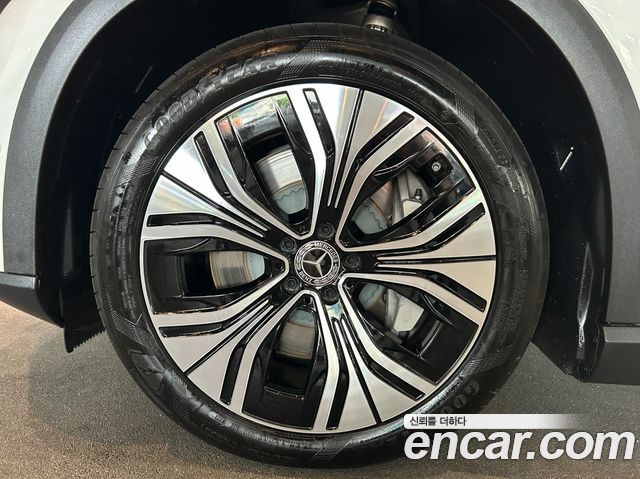 Mercedes-Benz EQE из Кореи Encar
