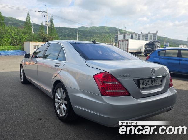 Mercedes-Benz S-Class S500L BlueEFFICIENCY — пробег 117 000 км — фото 5 из 5