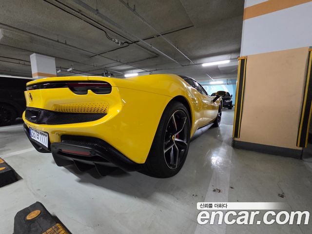 Ferrari 296 из Кореи Encar