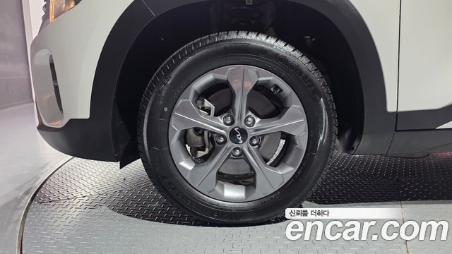 Kia Seltos из Кореи Encar