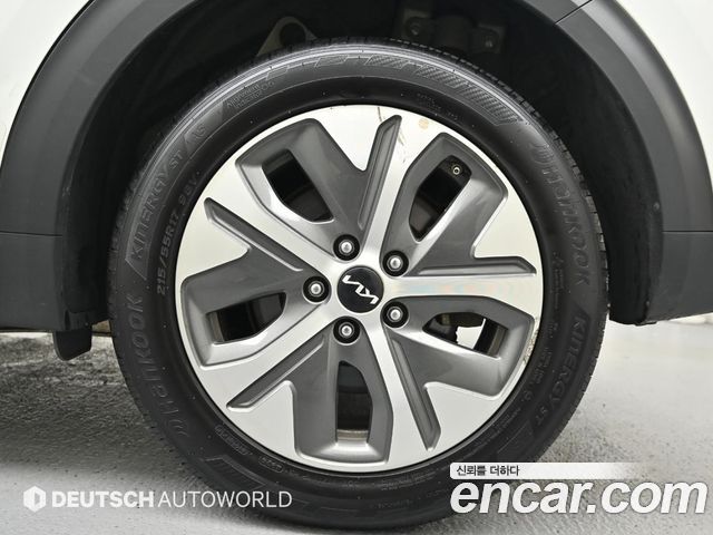 Kia Niro Earth — пробег 157 056 км — фото 5 из 5