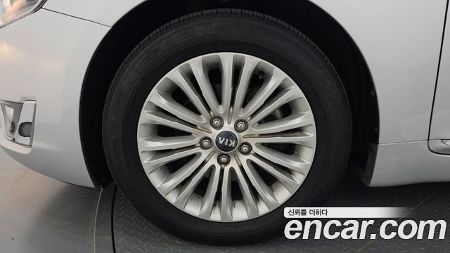 Kia K7 из Кореи Encar