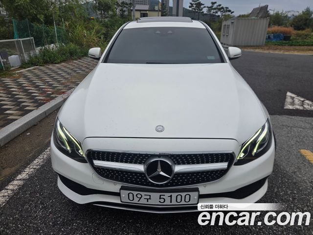 Mercedes-Benz E-Class из Кореи Encar
