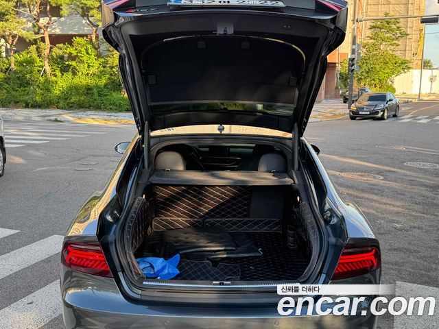 Audi RS7 из Кореи Encar