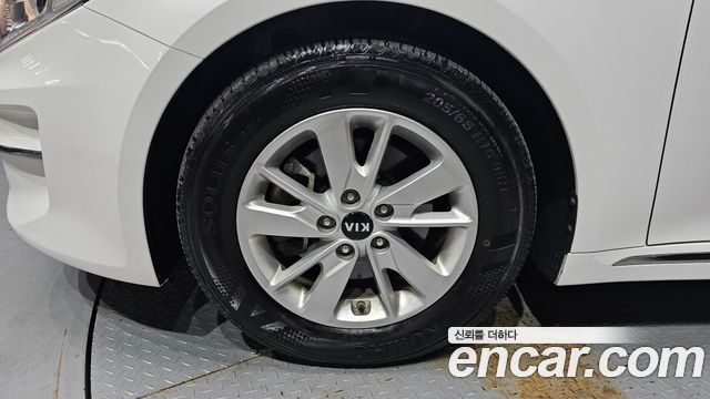 Kia K5 из Кореи Encar