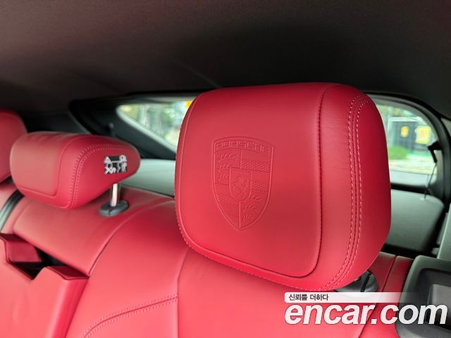 Porsche Macan 4S — пробег 17 500 км — фото 5 из 5