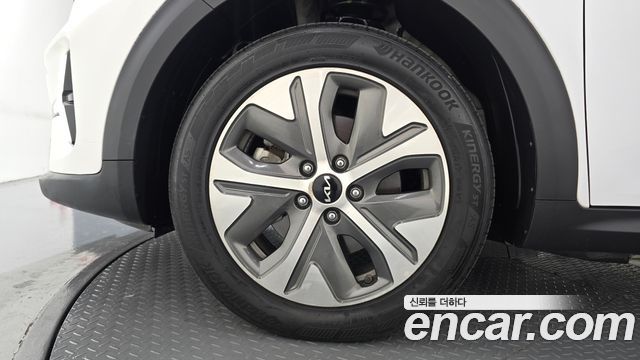Kia Niro Earth — пробег 137 579 км — фото 5 из 5