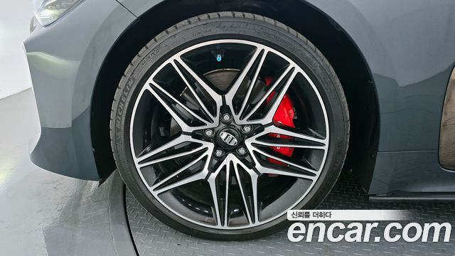 Kia Stinger из Кореи Encar