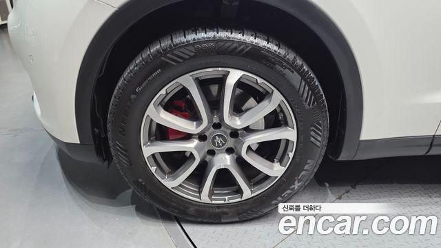 Maserati Levante из Кореи Encar