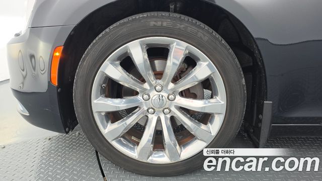 Chrysler 300C из Кореи Encar