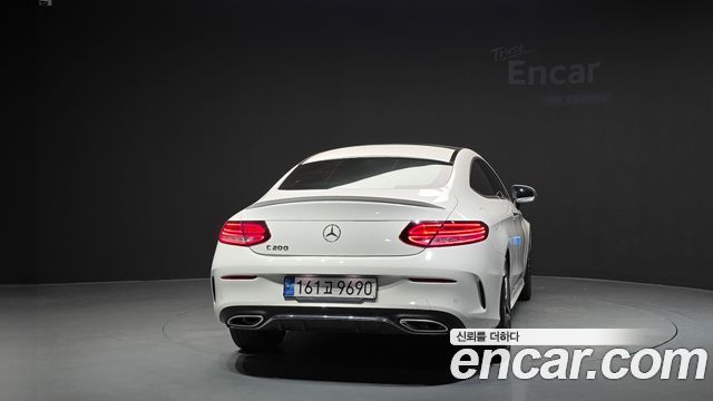 Mercedes-Benz C-Class из Кореи Encar