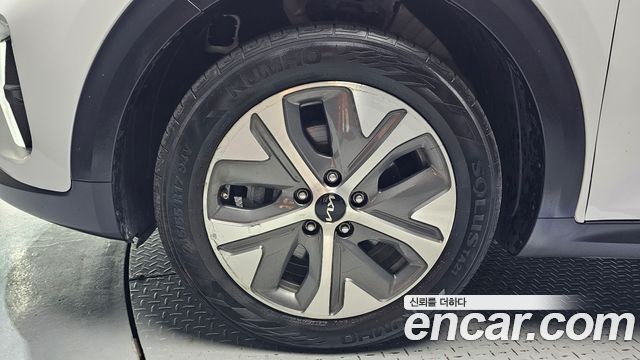 Kia Niro Earth — пробег 175 841 км — фото 5 из 5