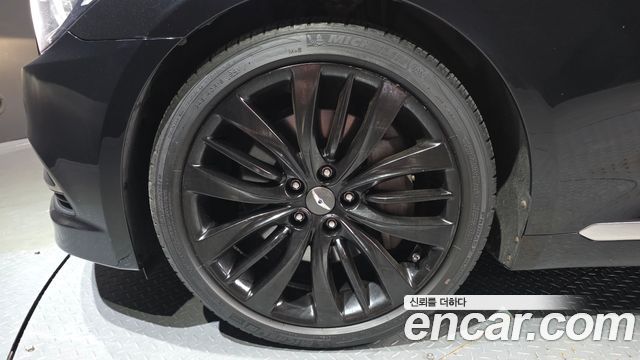 Hyundai Genesis из Кореи Encar