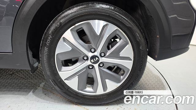 Kia Niro Noblesse — пробег 148 141 км — фото 5 из 5