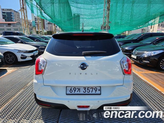Ssangyong TIBOLI из Кореи Encar