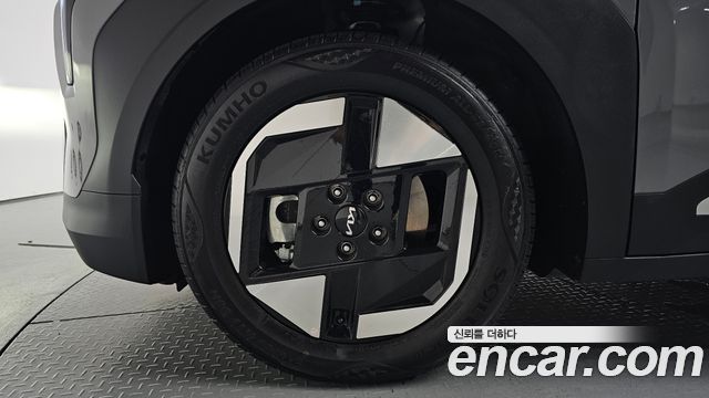 Kia EV3 из Кореи Encar
