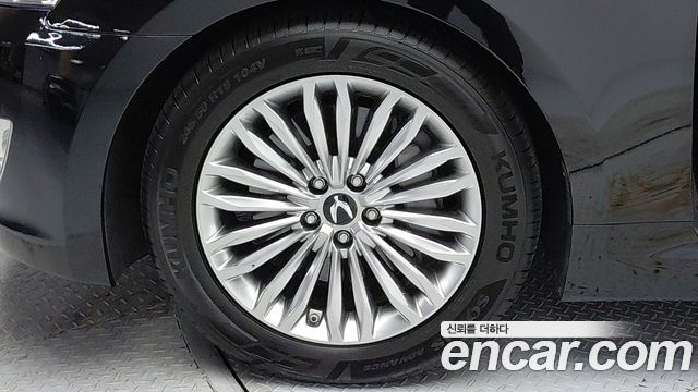 Hyundai Equus из Кореи Encar