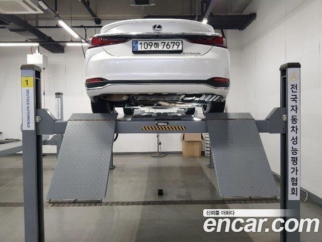 Lexus ES из Кореи Encar