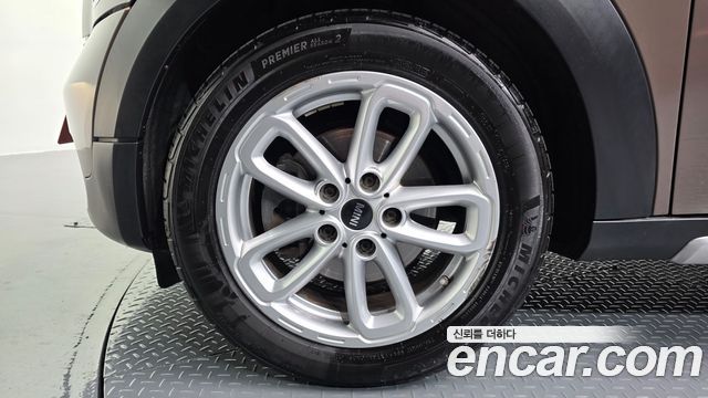 Mini Countryman из Кореи Encar