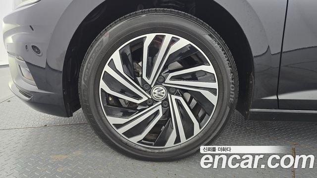 Volkswagen Jetta 1.4 TSI Prestige — пробег 38 476 км — фото 5 из 5
