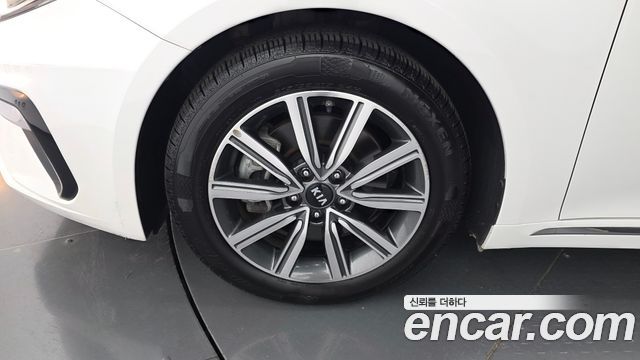 Kia K5 из Кореи Encar