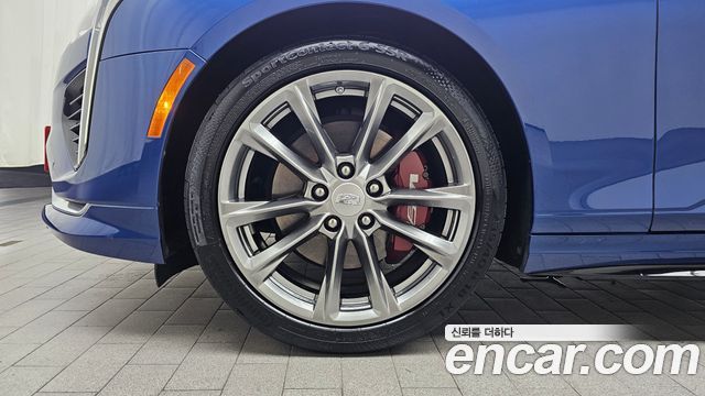 Cadillac CT4 из Кореи Encar