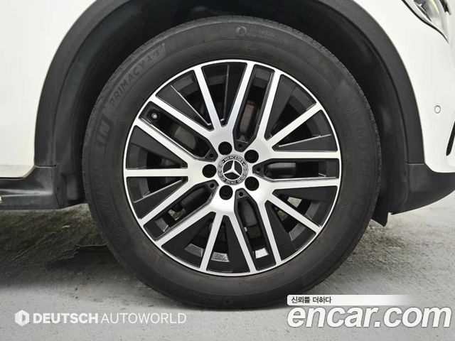 Mercedes-Benz GLC-Class GLC300 4MATIC — пробег 124 617 км — фото 5 из 5