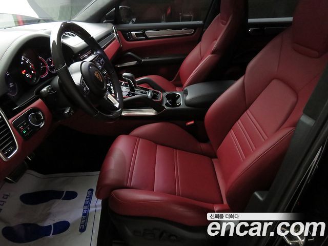 Porsche Cayenne 4.0 Turbo Coupe — пробег 7 124 км — фото 5 из 5