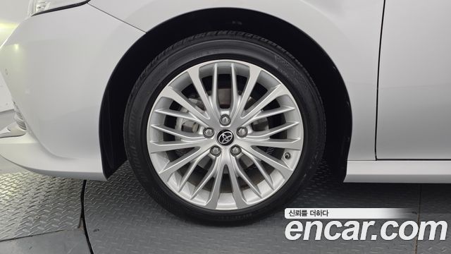 Toyota Camry из Кореи Encar