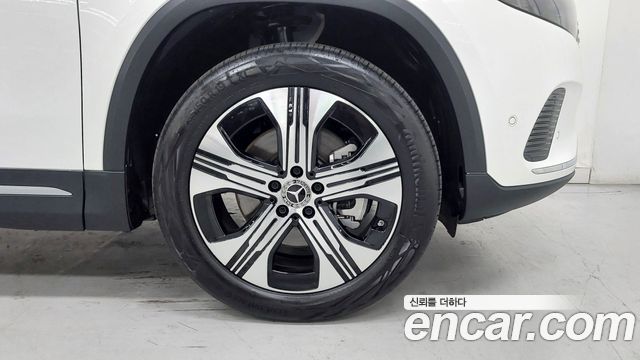 Mercedes-Benz EQA из Кореи Encar