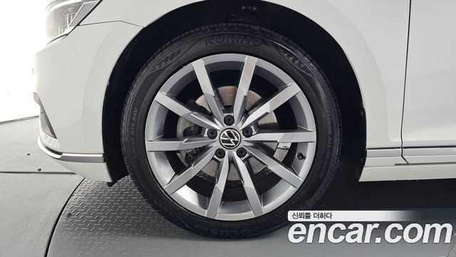 Volkswagen Passat из Кореи Encar