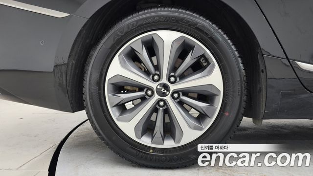 Kia K8 из Кореи Encar