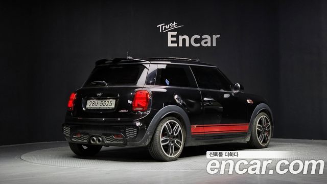 Mini Cooper JCW 3rd Generation — пробег 39 791 км — фото 2 из 5