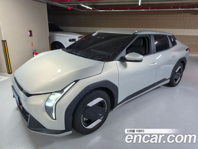 Kia EV4 из Кореи Encar