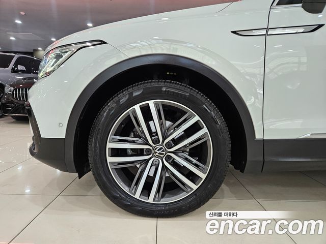 Volkswagen Tiguan из Кореи Encar